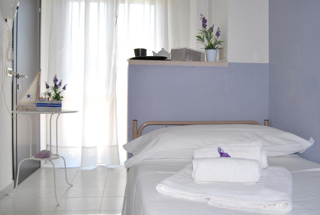 Hotel Abay Rimini Exterior photo